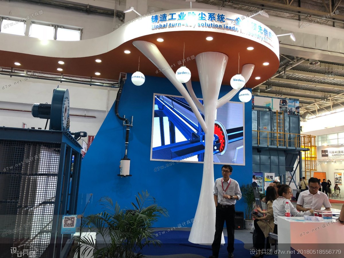 3．杨倩个展（局部）